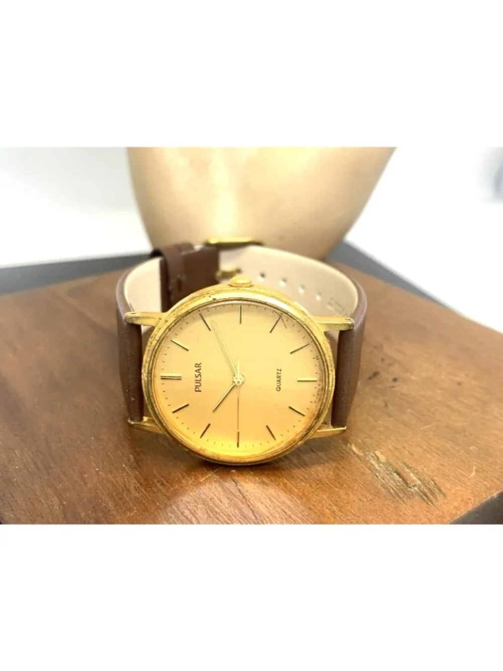 Pulsar Men's Watch V501-8A00 Vintage Quartz Gold Dial Brown Leather Strap 32.5mm